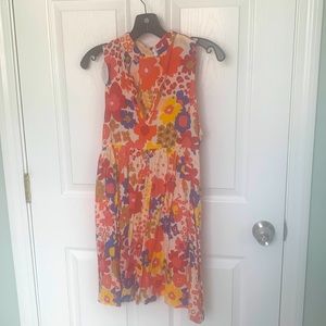 Adorable dress from boutique shop in Nantucket. Size XS. 100% Rayon